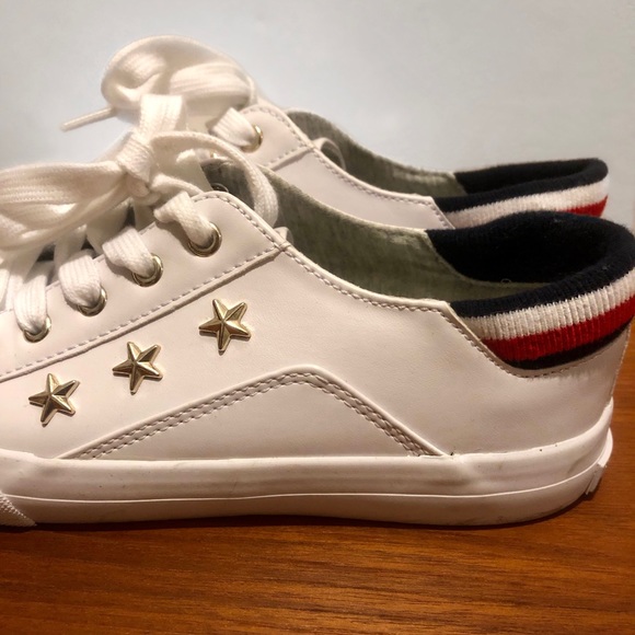 Tommy Hilfiger Sneakers - Picture 2 of 3